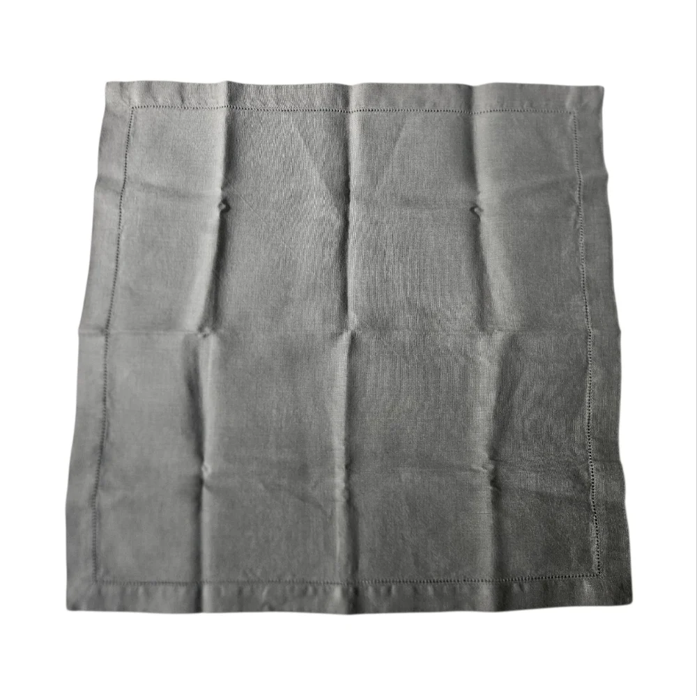 NWOT SFERRA Festival Gray 100% Linen Napkins x 3